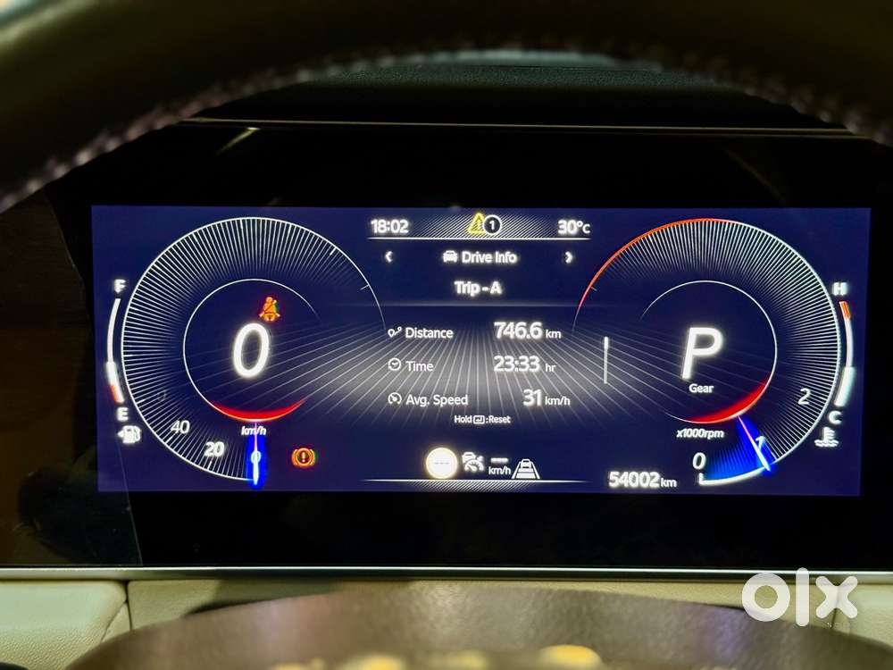 Mahindra Xuv700 2.2 Ax 7 Diesel At Luxury Pack Str, 2022, Diesel