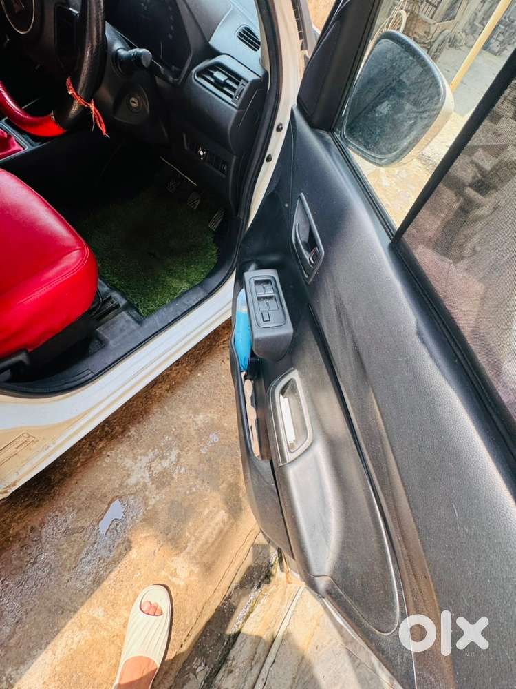 Maruti Swift Lxi 2021