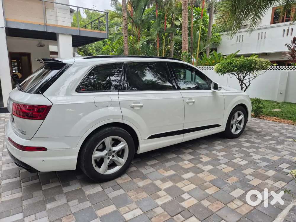 Audi Q7 2016 Technology