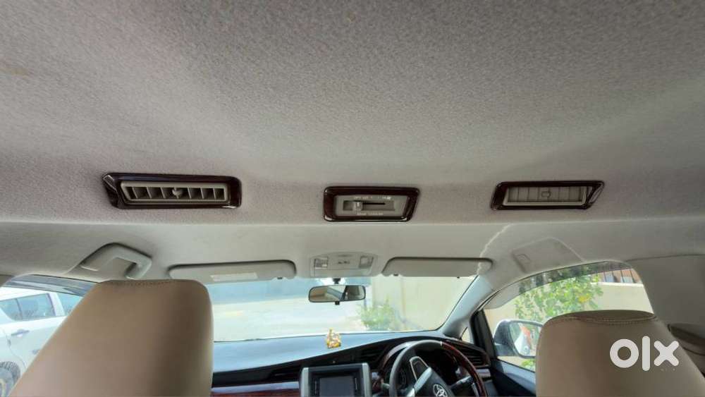 Toyota Innova Crysta 2.4 G Mt 7 Str, 2016, Diesel