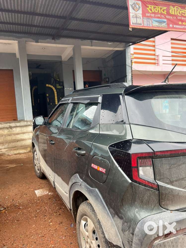 Mahindra Xuv 3xo 2023