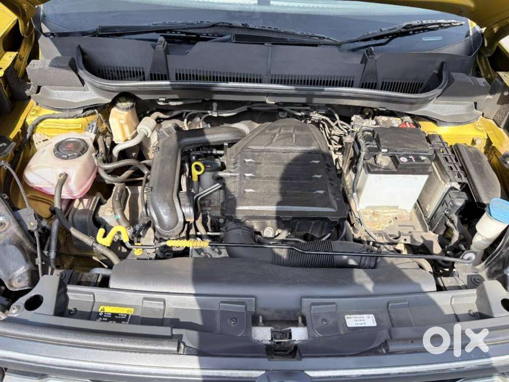 Volkswagen Taigun 1.0 Tsi Topline At, 2023, Petrol