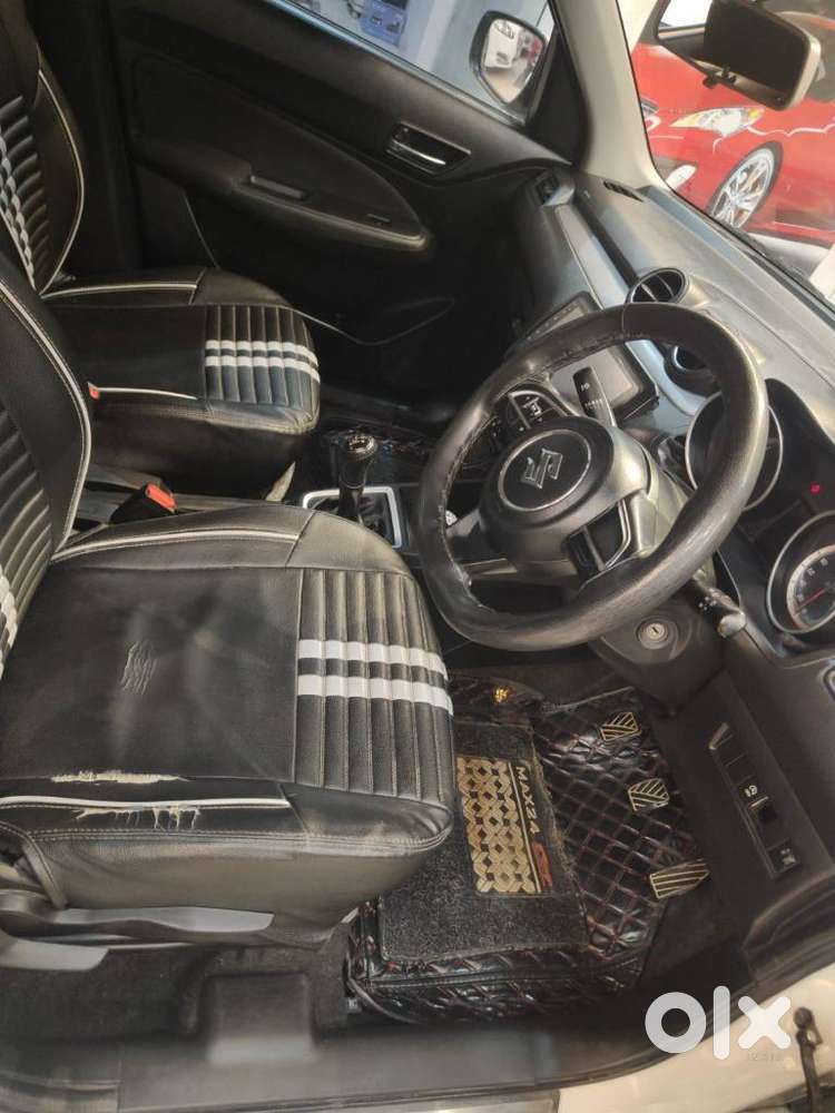 Maruti Suzuki Swift Vxi, 2021