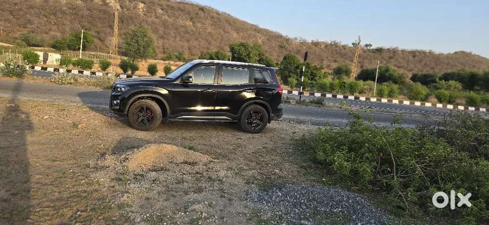 Scorpio N Petrol Z8 Automatic Bharart Passing