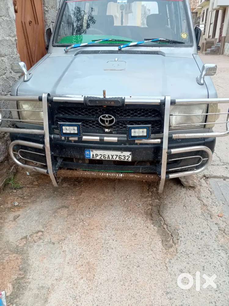 Toyota Qualis Gs 2001