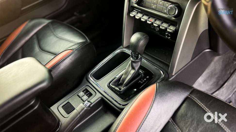 Mahindra Thar, 2023, Petrol