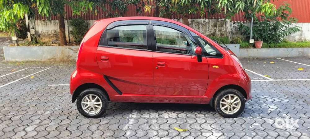 Tata Nano Xta, 2016, Petrol