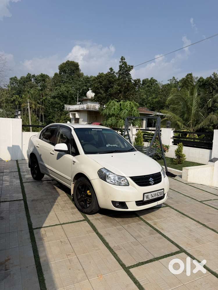 Maruti Suzuki Sx4 Zxi Mt Bsiv, 2009, Petrol