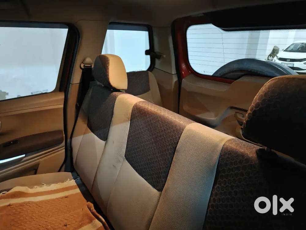 Mahindra Tuv300  2015 Diesel Manual 1st Owner