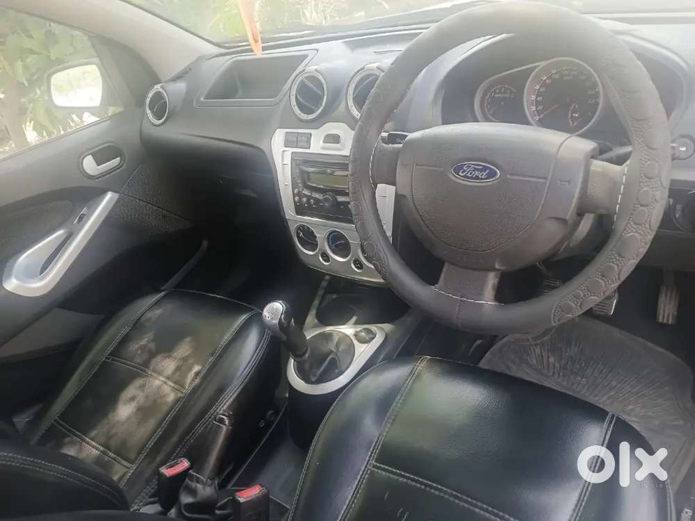 Ford Figo 2015 Diesel 82000 Km Driven