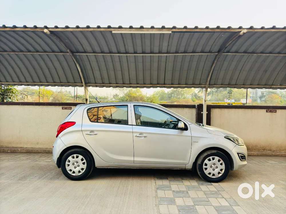 Hyundai I20 Magna O Petrol 2012 1st Owner Good Condition 245000 Negoti