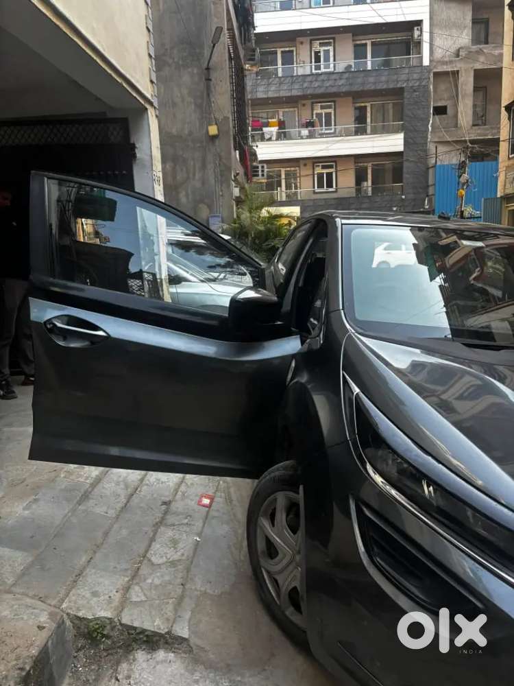 Tata Altroz Xm Plus 2022 Petrol Manual