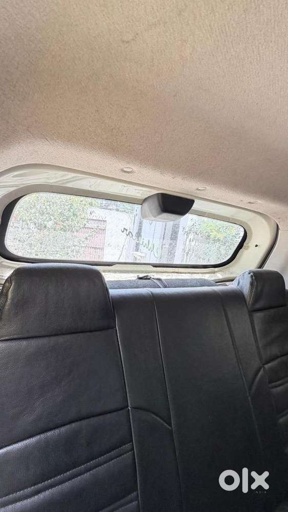 Mahindra Car 2016