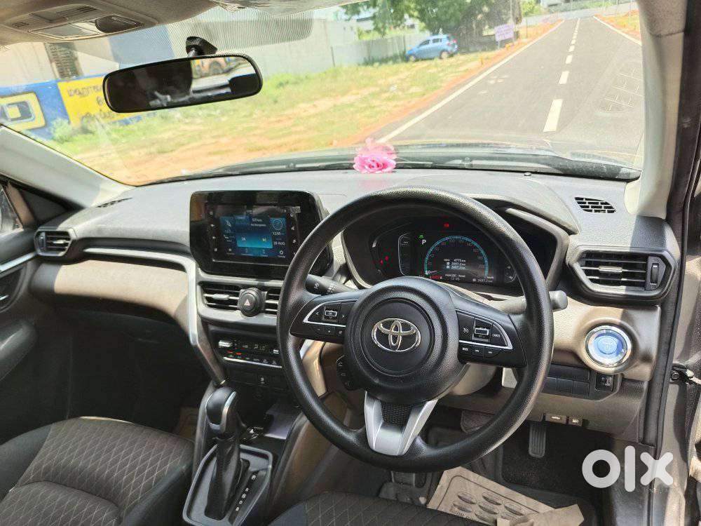 Toyota Urban Cruiser Hyryder S Hybrid Aero Edition, 2025, Petrol