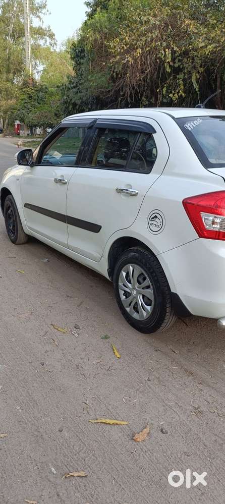 Maruti Suzuki Dzire Vxi Ags, 2014