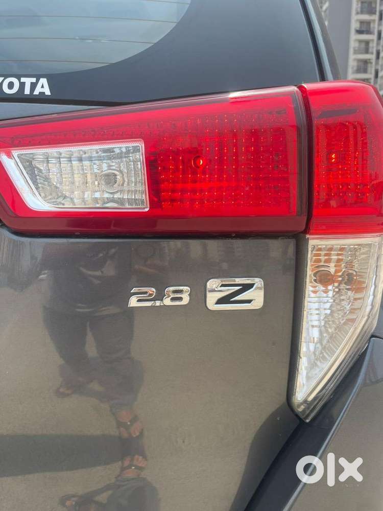 Toyota Innova Crysta 2017