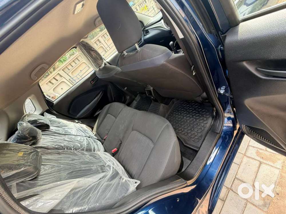 Maruti Suzuki Baleno Dualjet Zeta, 2025, Petrol