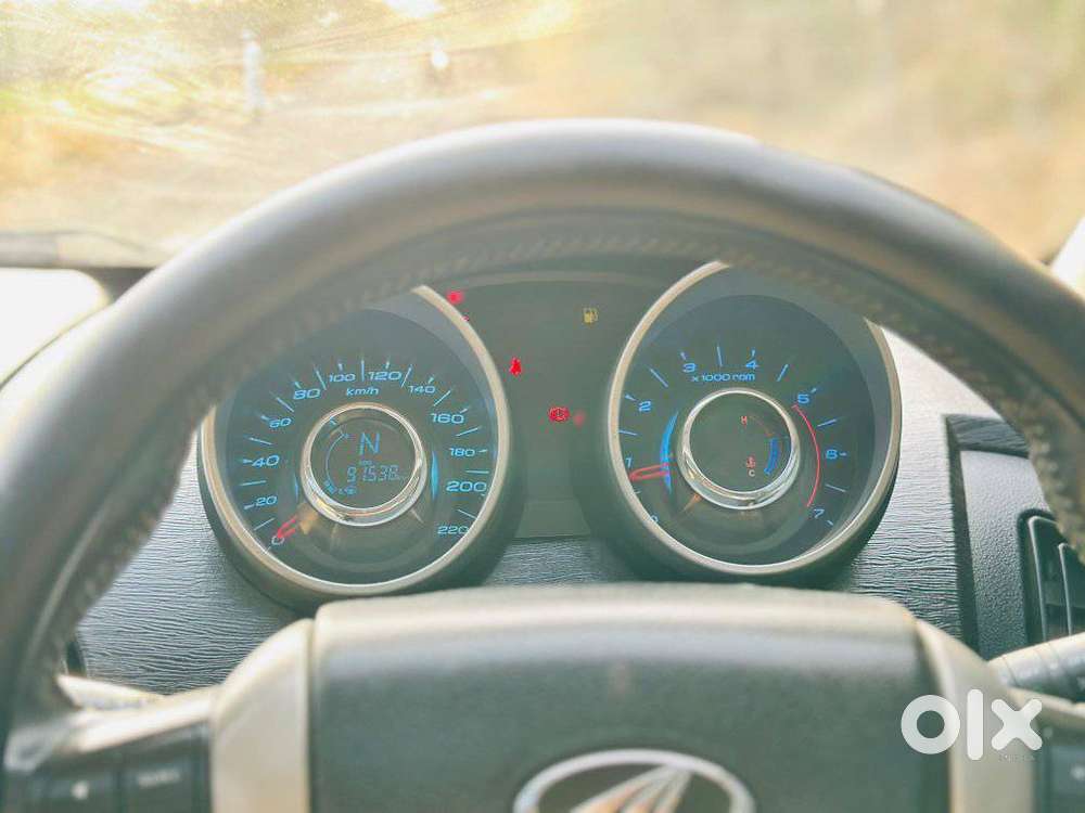 Mahindra Xuv500 2.2 W10, 2015, Diesel