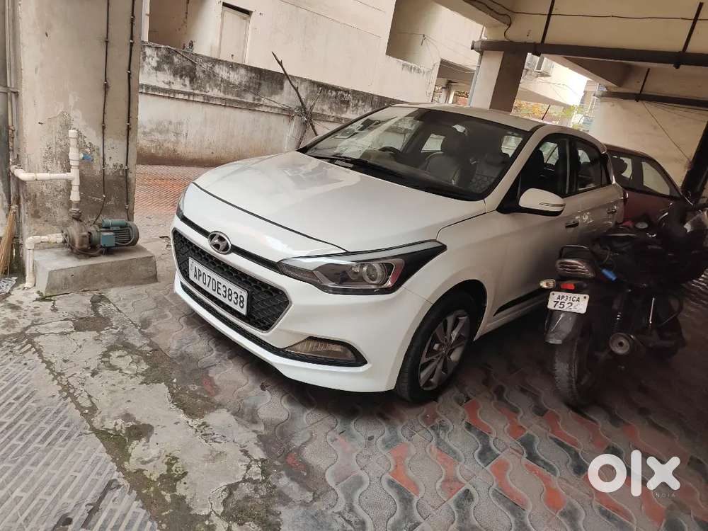 Hyundai Elite I20 Asta Crdi 2016 Diesel Well Maintained