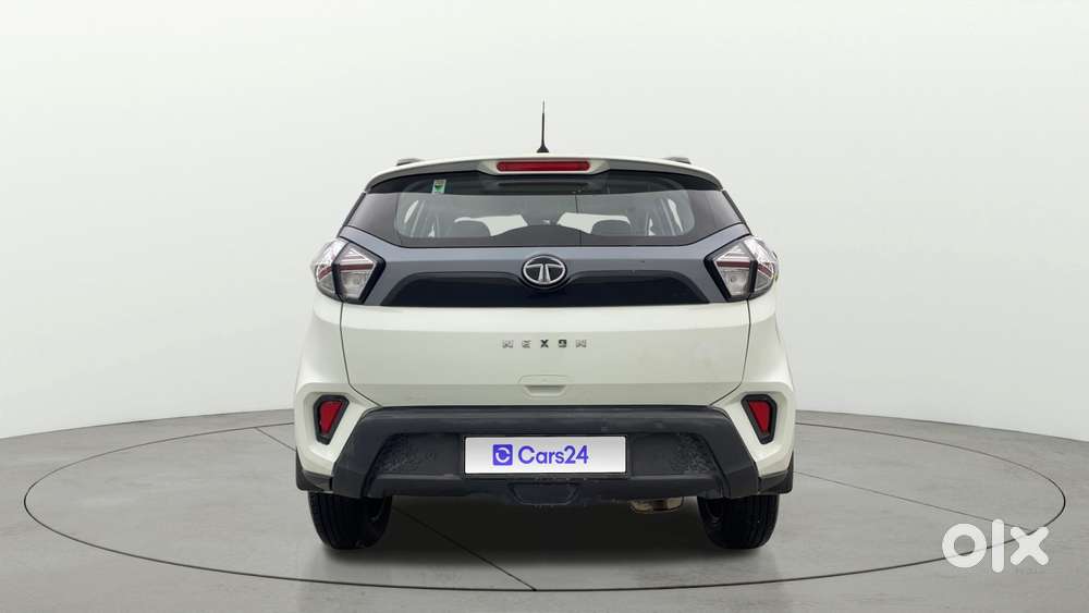 Tata Nexon 1.2 Revotron Xm (s), 2020, Petrol