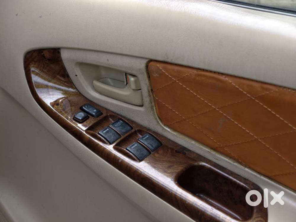 Toyota Innova 2.5 G (diesel) 8 Seater Bs Iv, 2008, Diesel