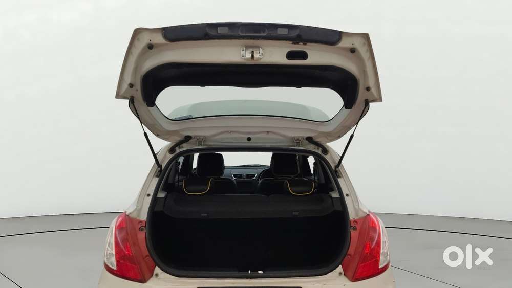 Maruti Suzuki Swift Vxi, 2015, Petrol