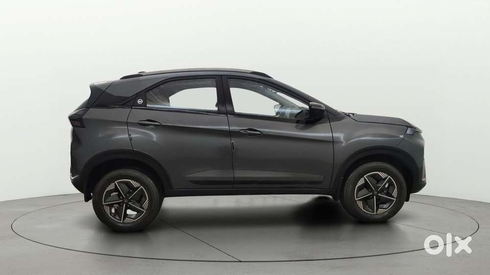 Tata Nexon Creative Plus S 1.2 Revotron Petrol 7dca, 2023, Petrol