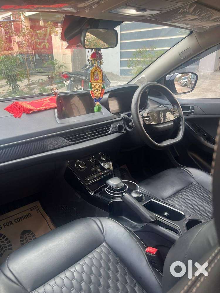 Tata Nexon Smart Plus Amt (2024) – Petrol  Excellent Condition