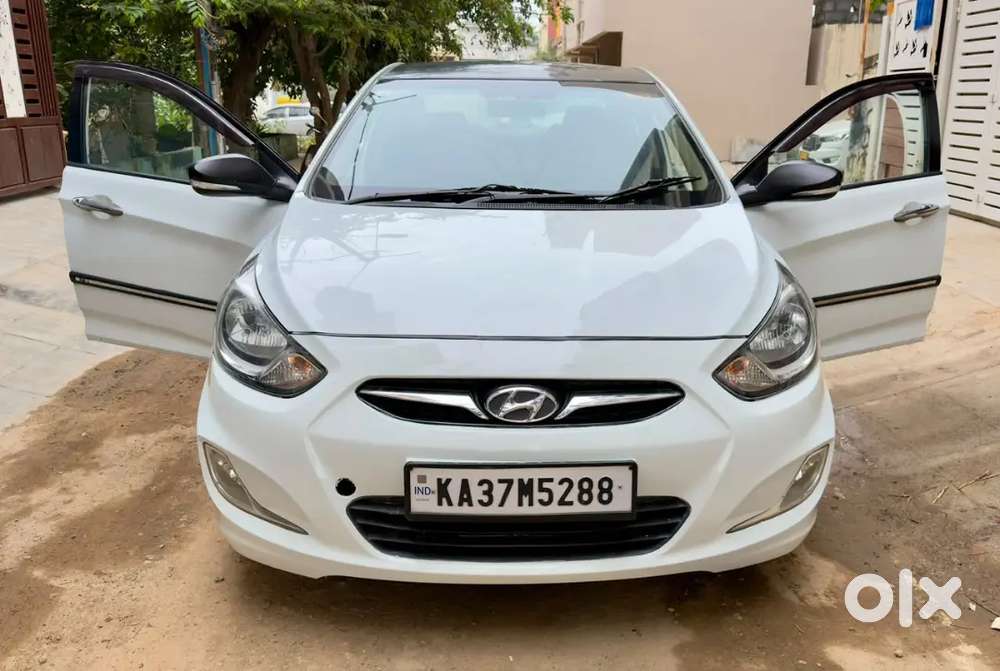 Hyundai Fluidic Verna 1.4 Crdi 2011