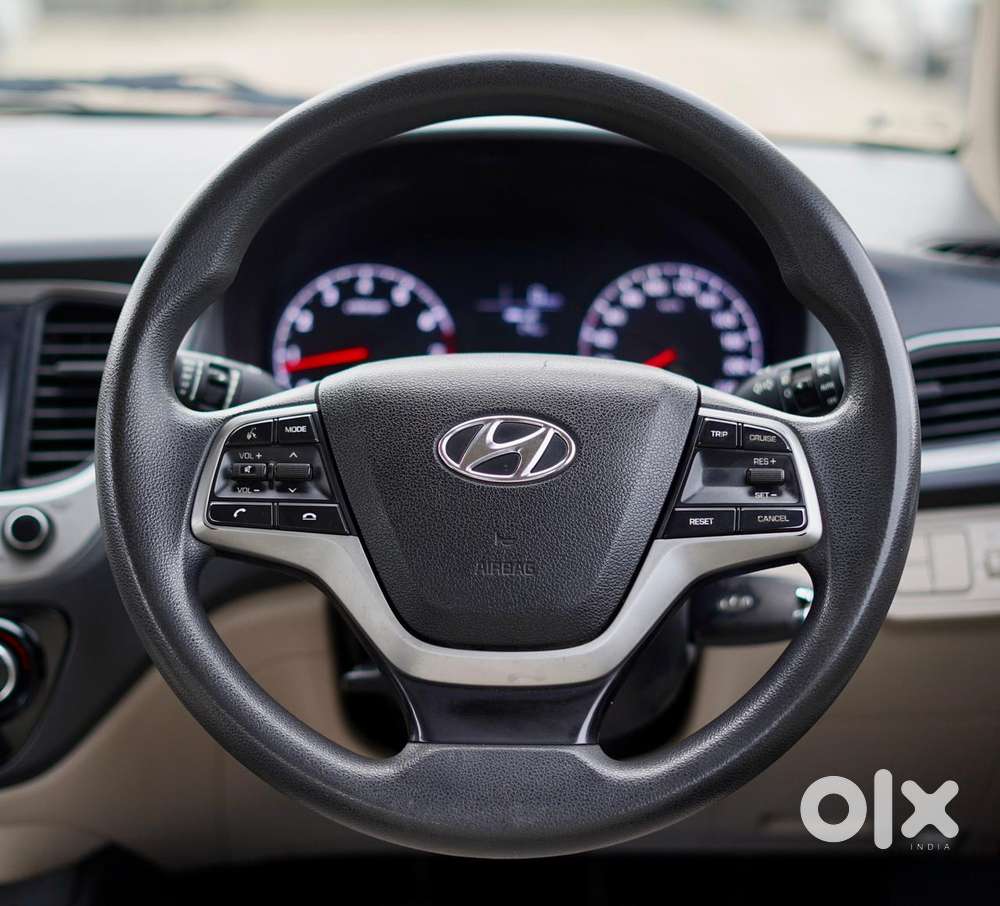 Hyundai Verna 1.6 Vtvt Sx, 2018, Petrol