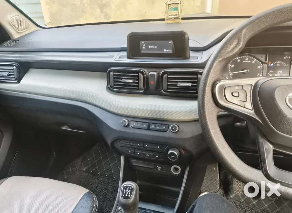 Tata Punch Adventure 3rd Top Model Petrol Well Maintained Car