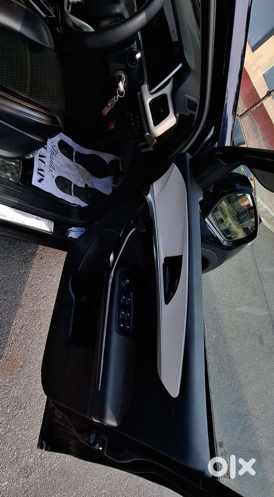 Mahindra Xuv700 2.2 Ax 5 Diesel Mt Str, 2024, Diesel