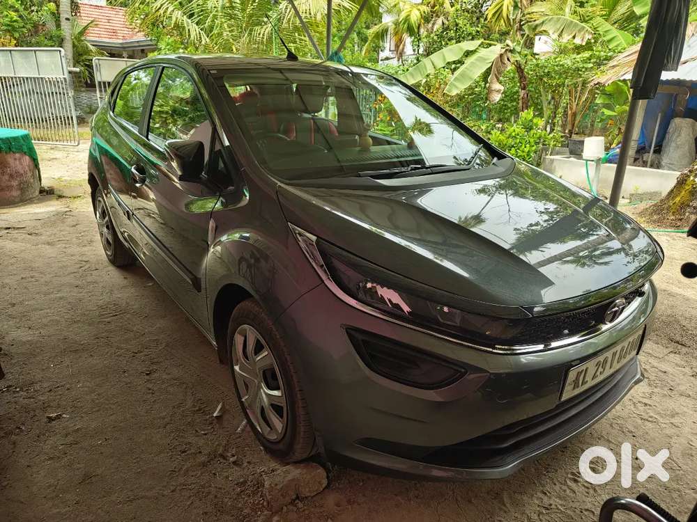 Tata Altroz 2023 Petrol 15500 Km Driven