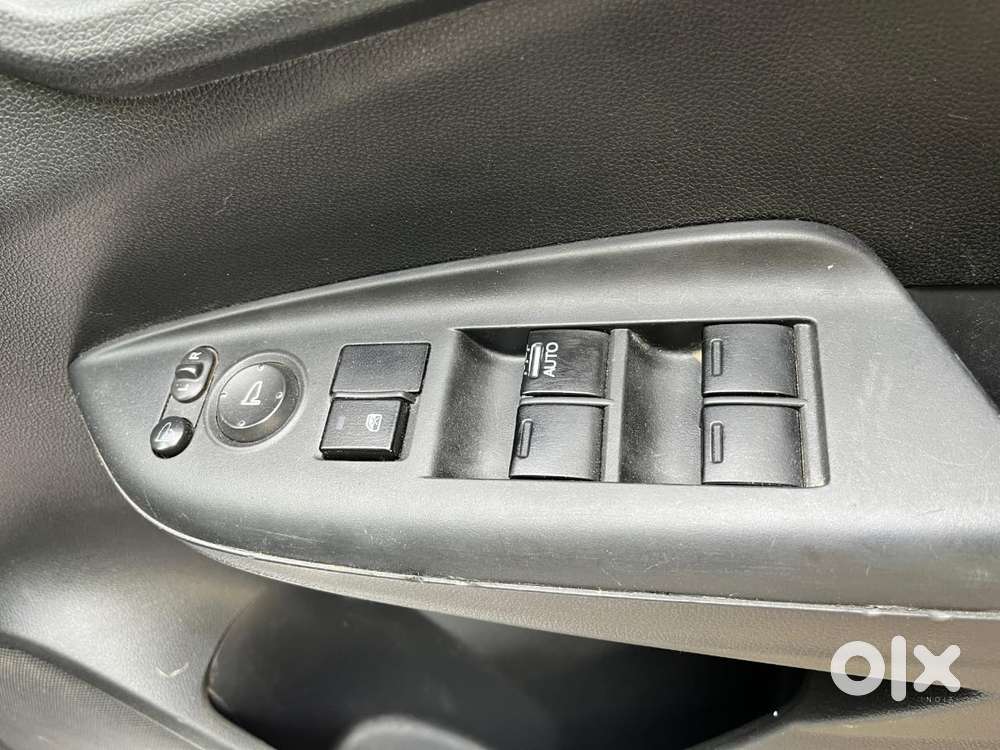 Honda Jazz V Mt Privilege, 2019, Petrol