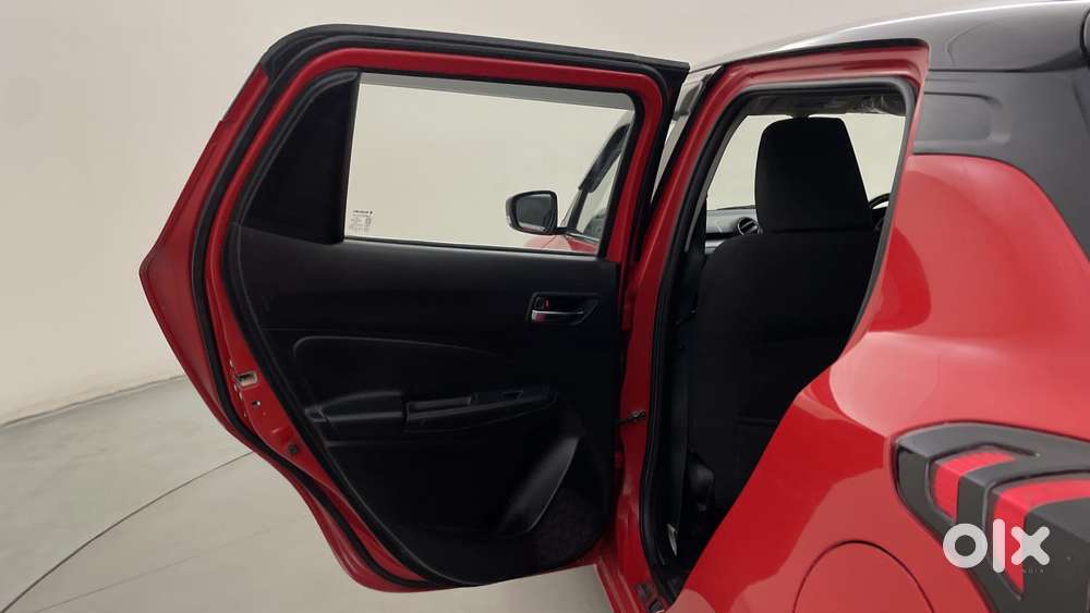 Maruti Suzuki Swift Zxi Plus Amt Dual Tone, 2022, Petrol