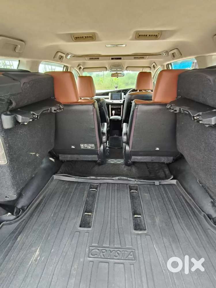 Toyota Innova Crysta 2.8 Zx At 7 Seater, 2019, Diesel