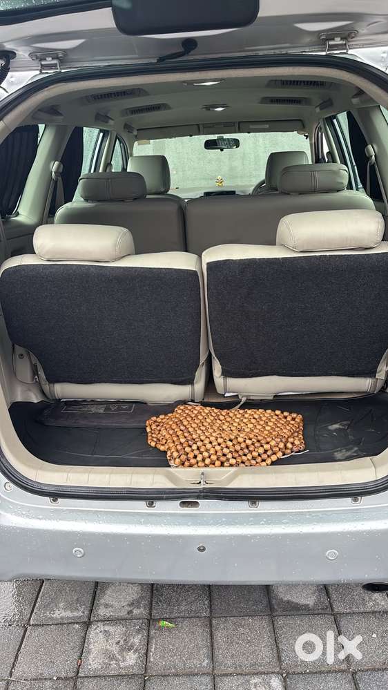 Toyota Innova 2.5 G (diesel) 8 Seater, 2014, Diesel