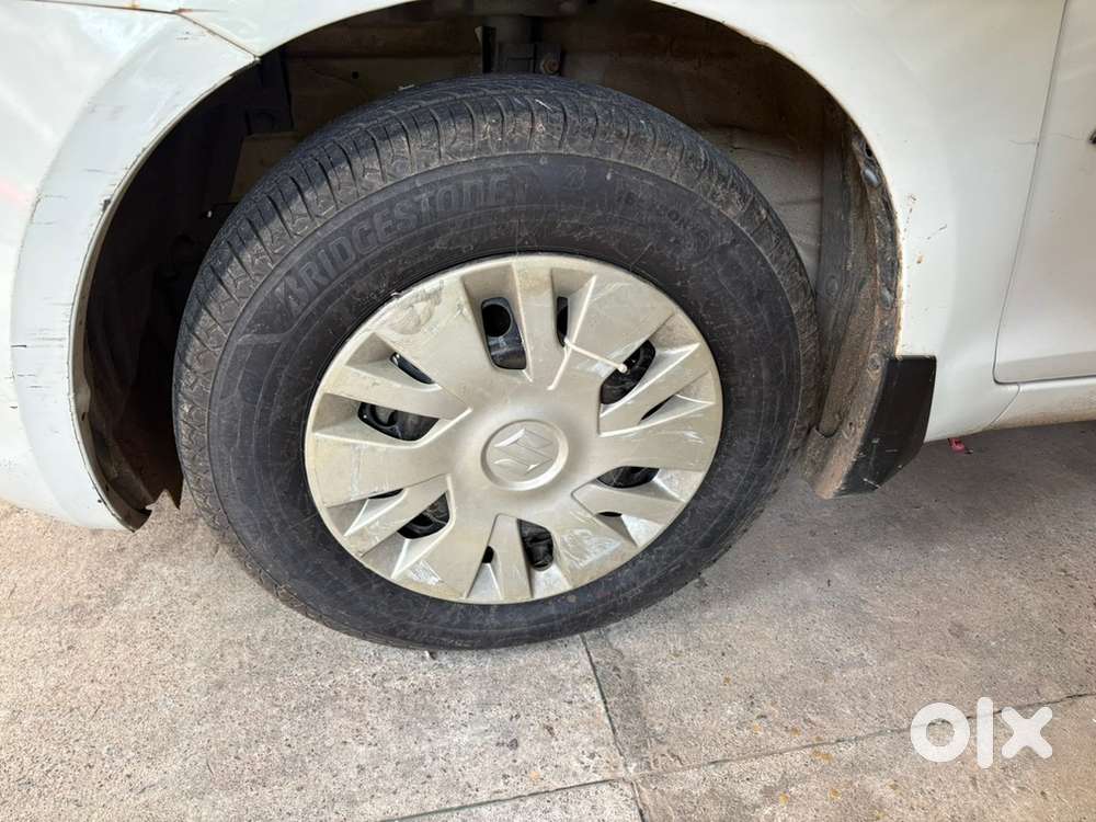 Maruti Suzuki Swift 2012 Petrol Manual, Only 37700 Km Run