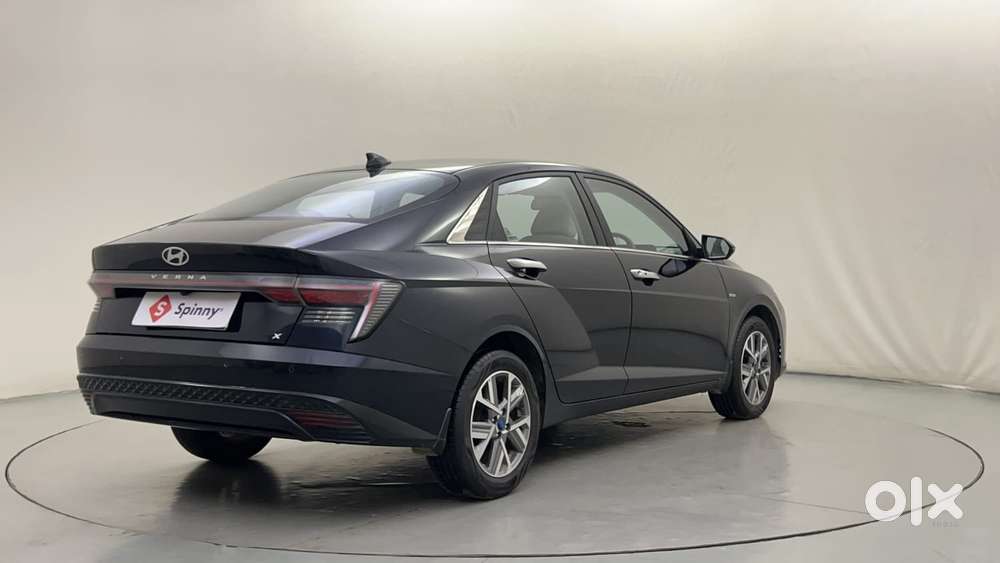 Hyundai Verna 1.5 Sx (o) Vtvt Ivt, 2024, Petrol