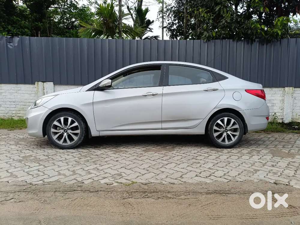 Verna Sx  Optional  6 Airbag
