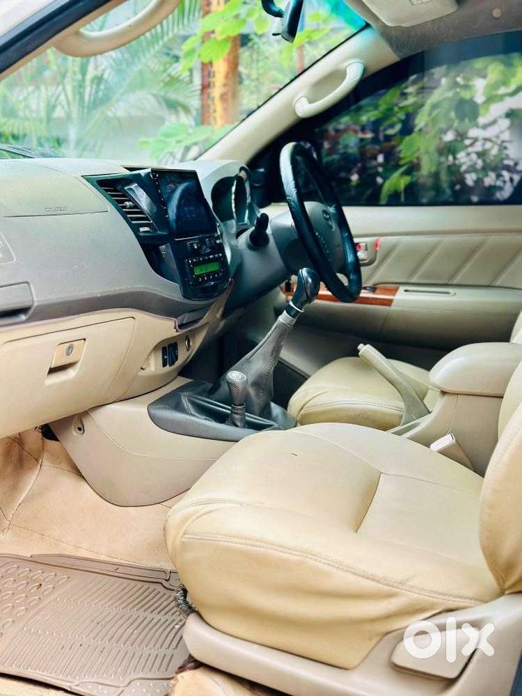 Toyota Fortuner 3.0 4x4 Manual, 2010, Diesel