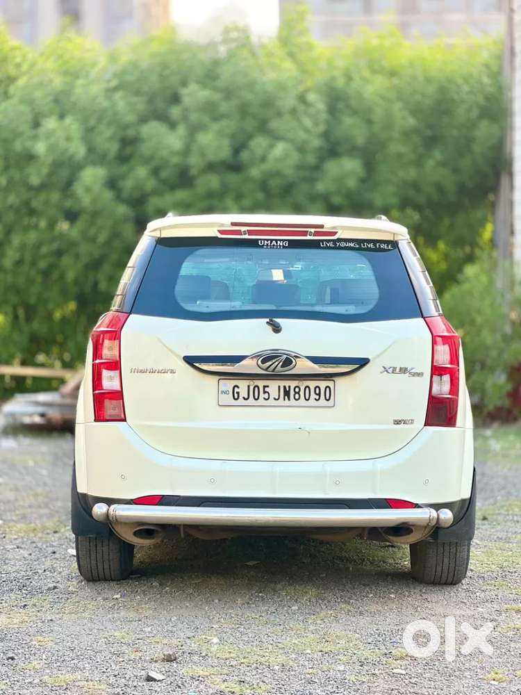 Mahindra Xuv500 At W10 Fwd, 2015, Diesel