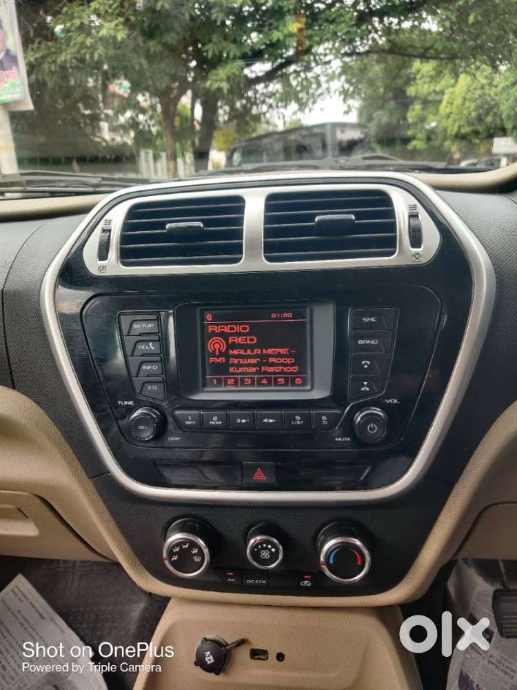 Mahindra Tuv 300 Mhawk100 T8 Amt, 2019, Diesel