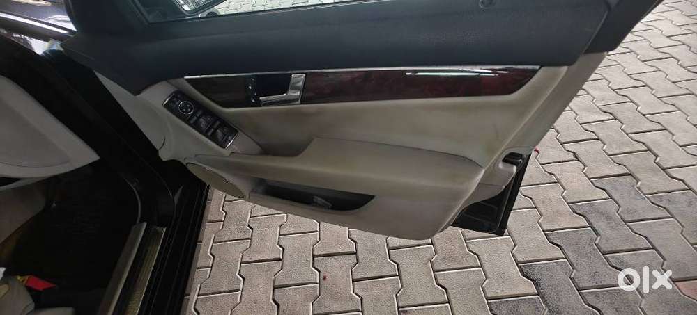 Mercedes-benz C Class Prime 200, 2011, Petrol