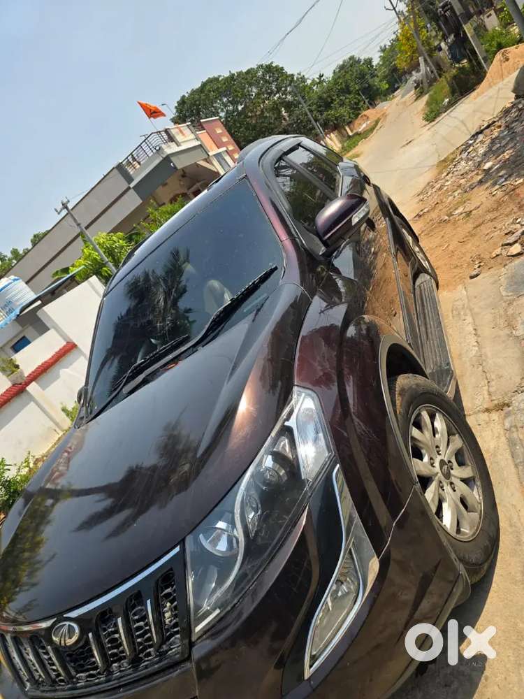Mahindra Xuv500 W10 – Well‑maintained Suv For Sale