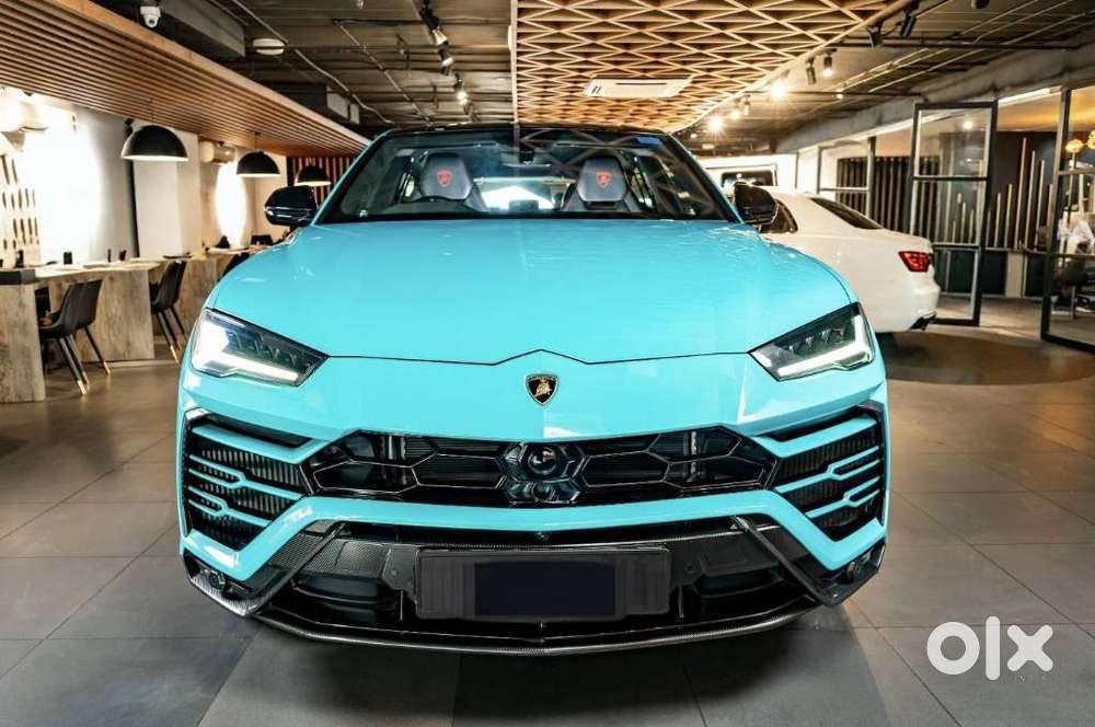 Lamborghini Urus V8, 2021, Petrol