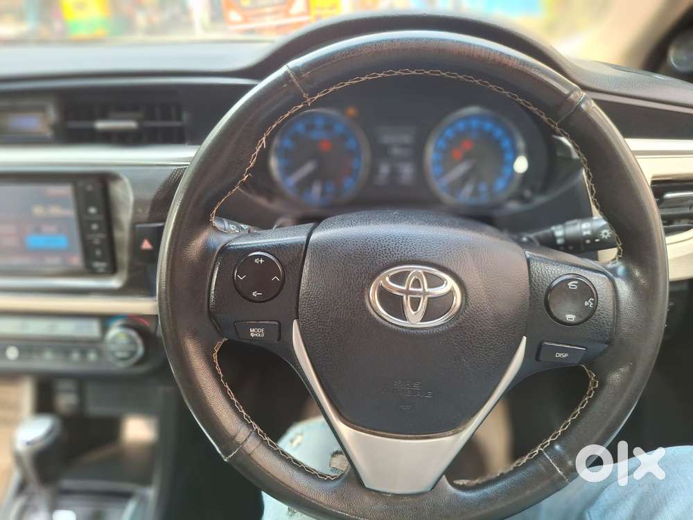 Toyota Corolla Altis [2014-2017] 1.8 G Cvt, 2014, Petrol