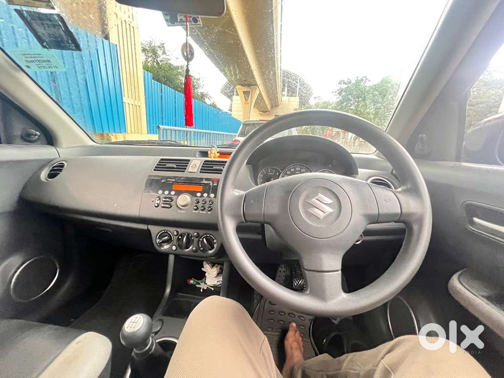Maruti Suzuki Dzire 1.2 2010