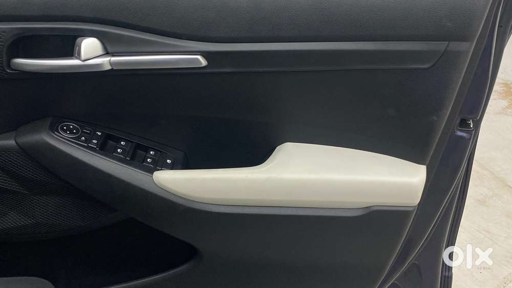 Kia Seltos Htk Plus G, 2022, Petrol