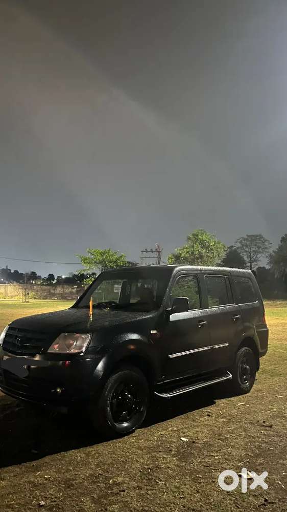 The Black Tank  Stealth Black Edition  Diesel Suv